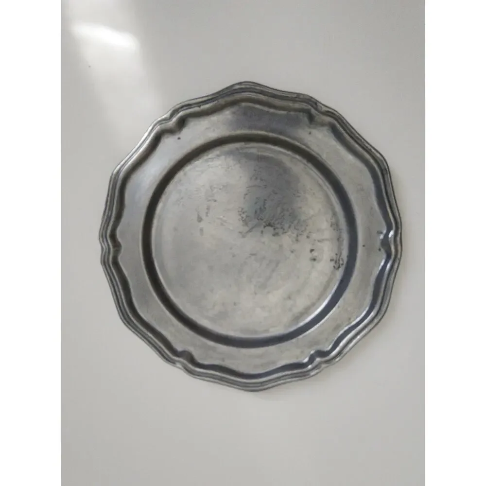 Vintage Crown Castle Ltd Pewter Plate 12 Pc Made in USA Dinner & Salad Plates
